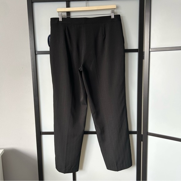 [14p] NWT Tabi Women’s Black and Silver Pinstripe Structured Trousers - Picture 3 of 9